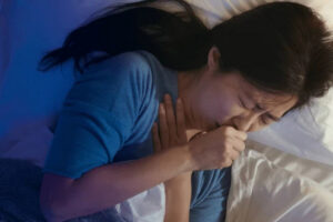 ho về đêm và cách cải thiện giấc ngủ